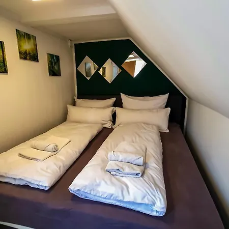 Apartment Grosse Am Waeldchen Fuer 10 Personen